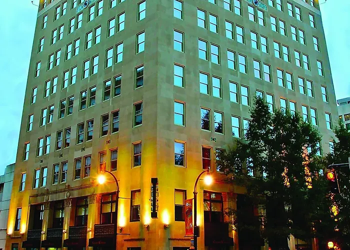 Glenn Hotel, Autograph Collection